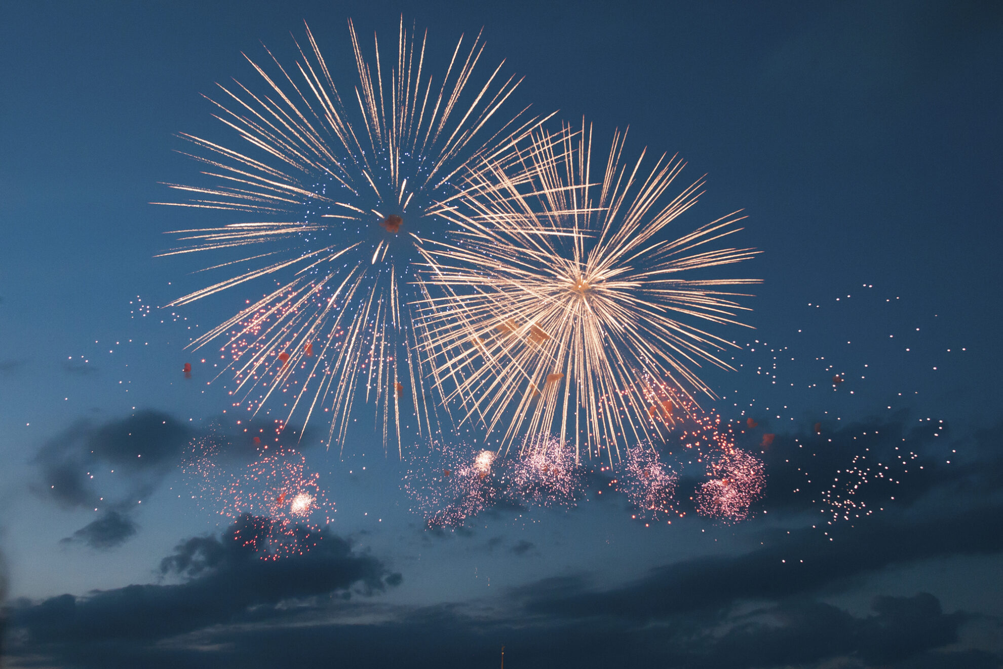 Feuerwerk bei "Rhein in Flammen" in Bonn, Deutschland