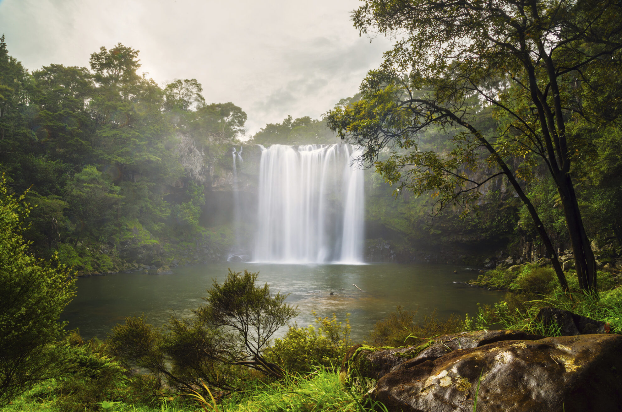 Wasserfall in den Kerikeri Fluss, Neuseeland