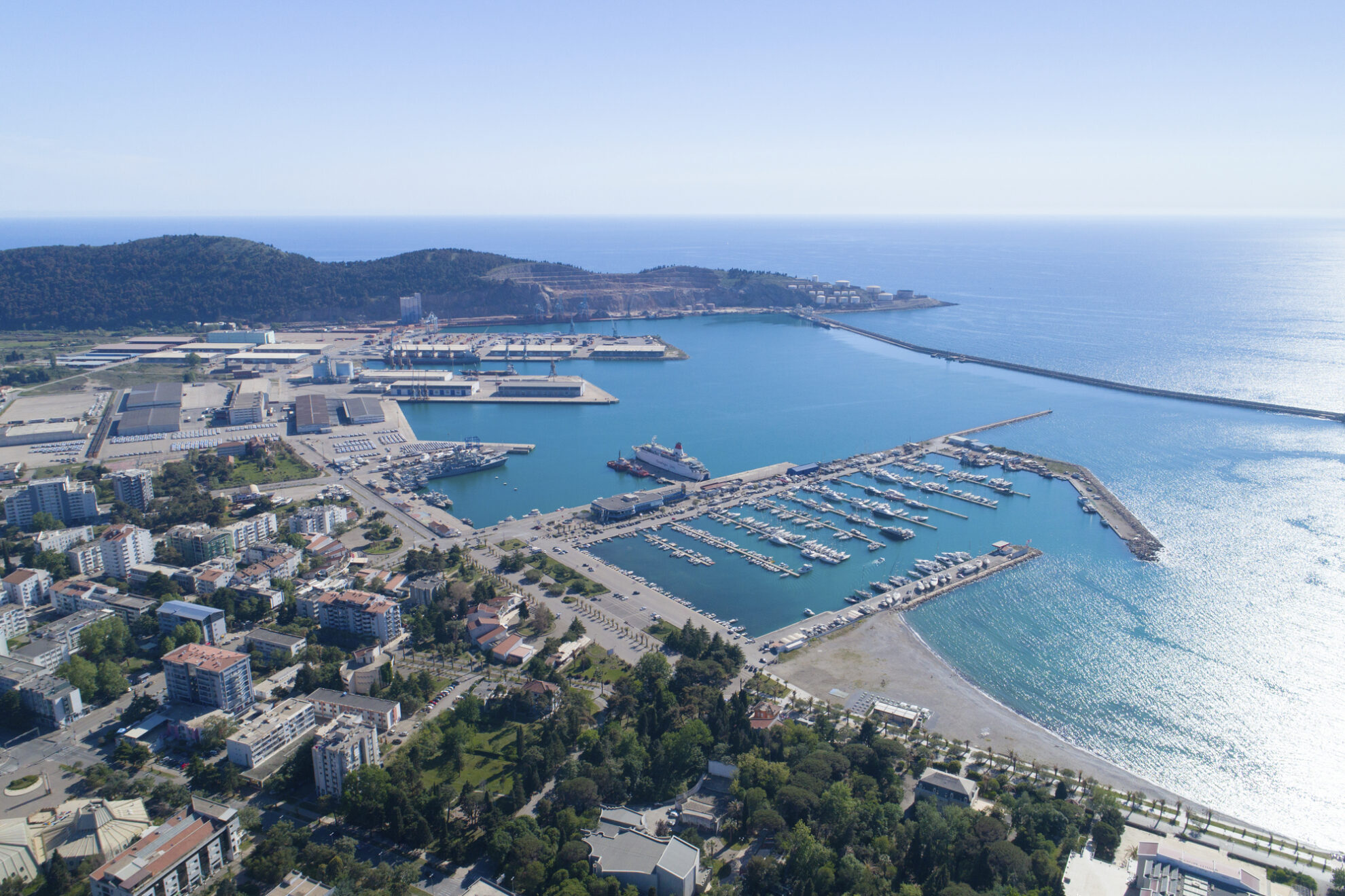 Panoramaaufnahme von Bar, Montenegro