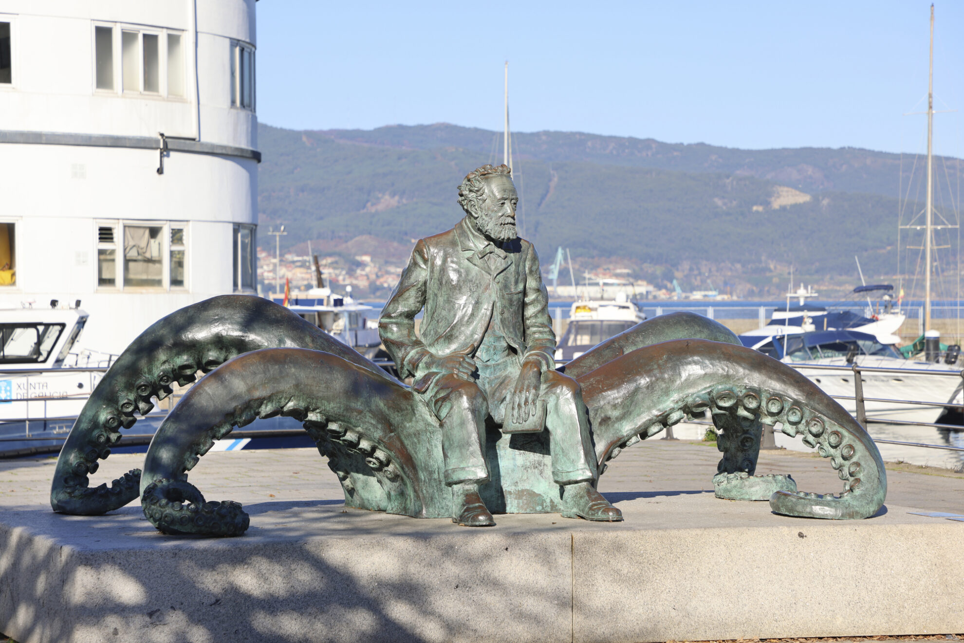 Vigo, Denkmal Jules Verne, Spanien