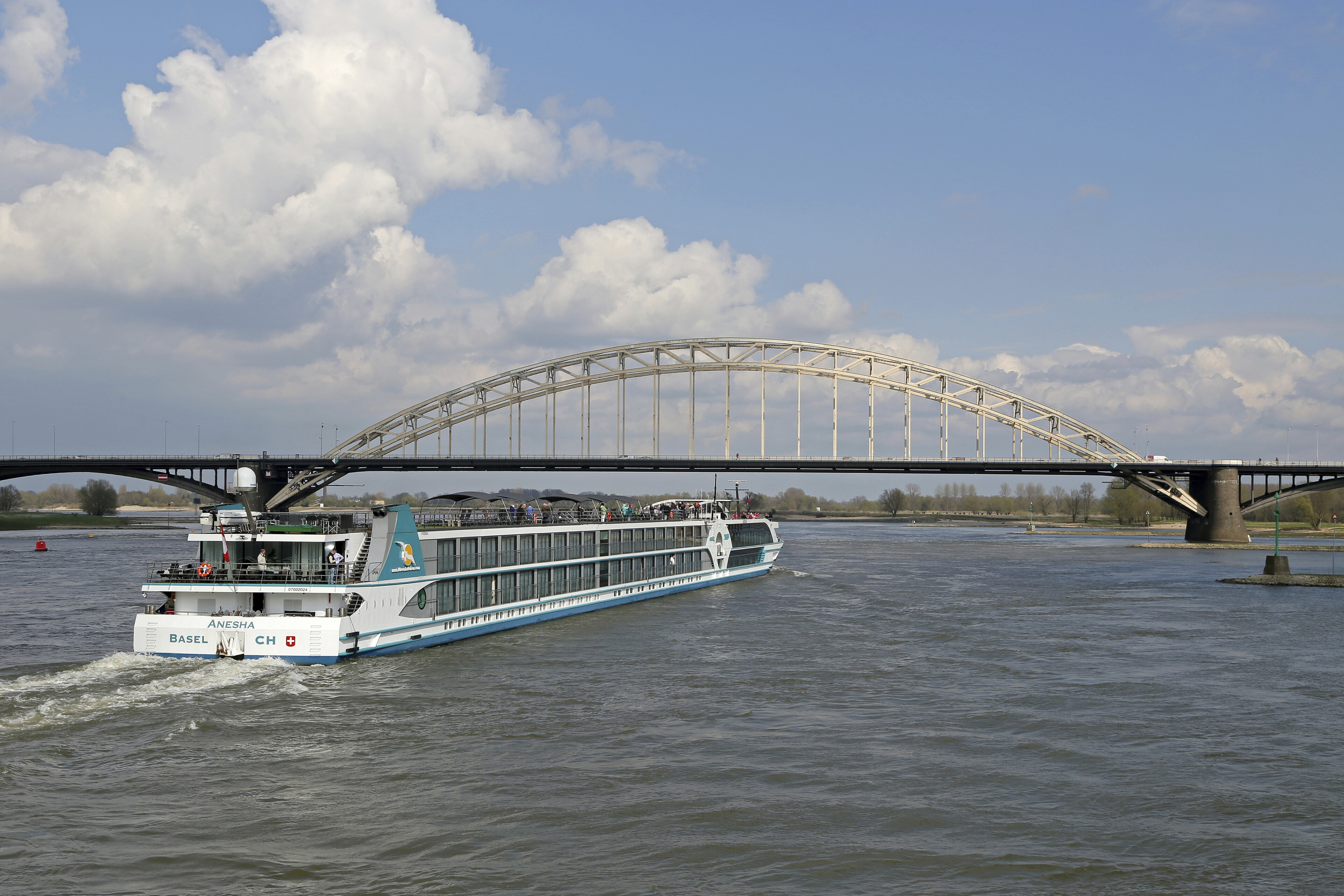 phx asmussen ane aussen heck niederlande ms anesha departing nijmegen 08 04 2016jpg 3669704