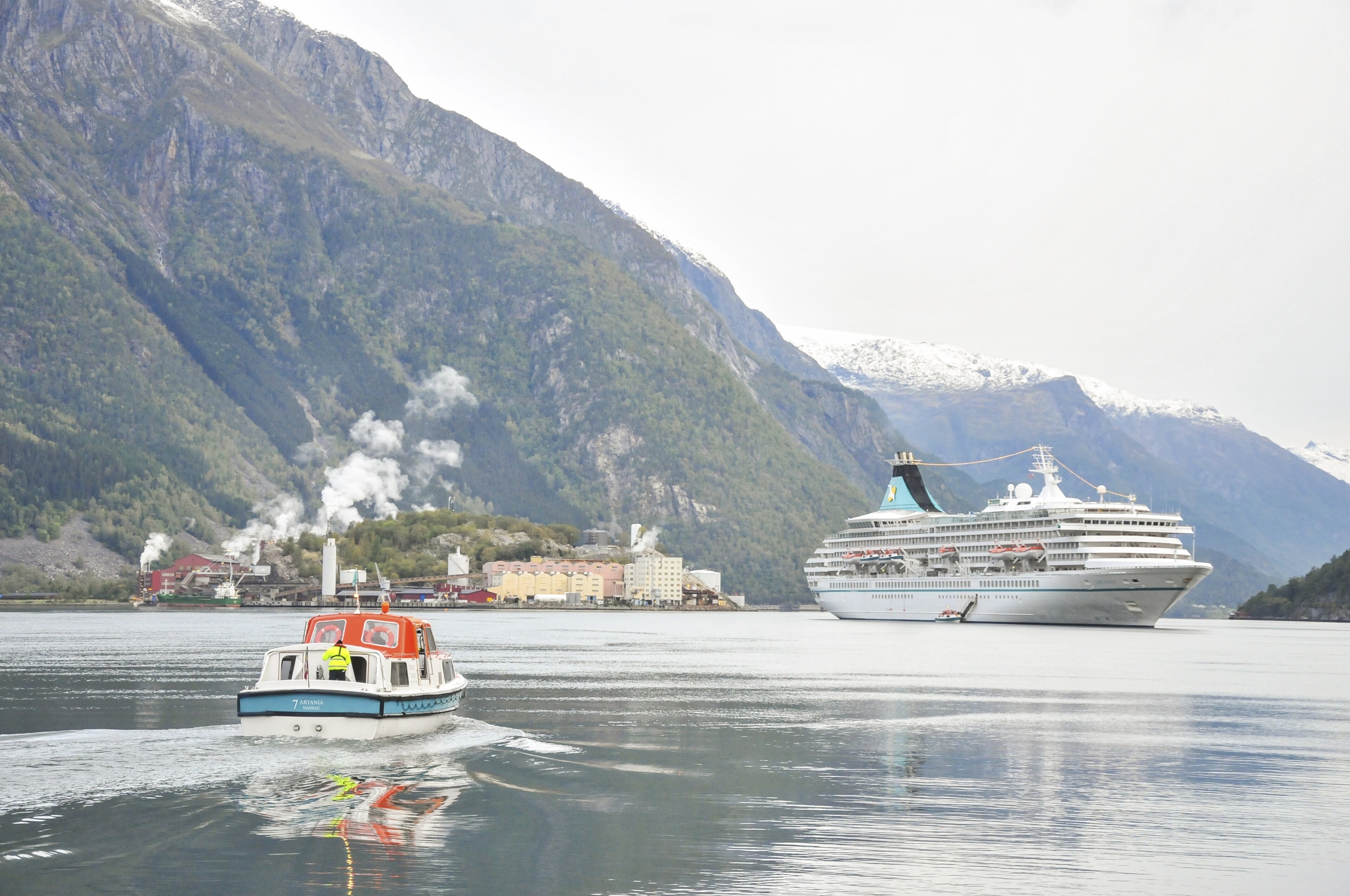 MS Artania in Rosendal