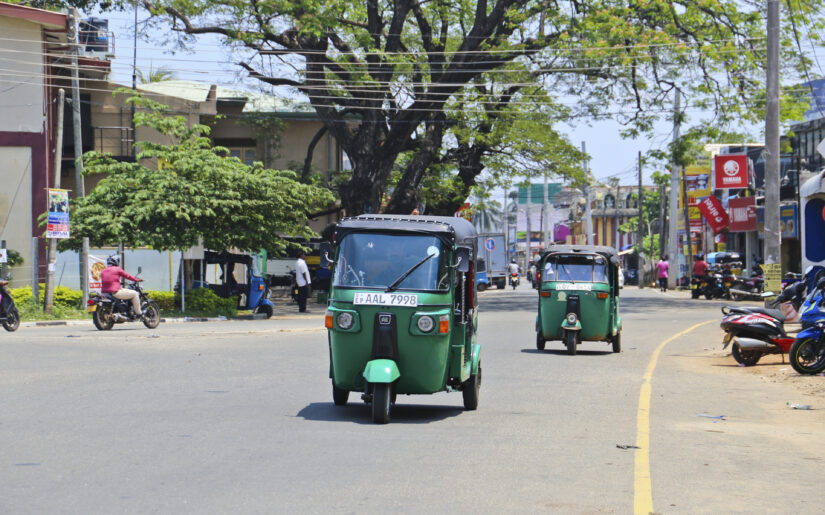 phx krainz sri lanka tuk tuk trincomalee 4jpg 3661080