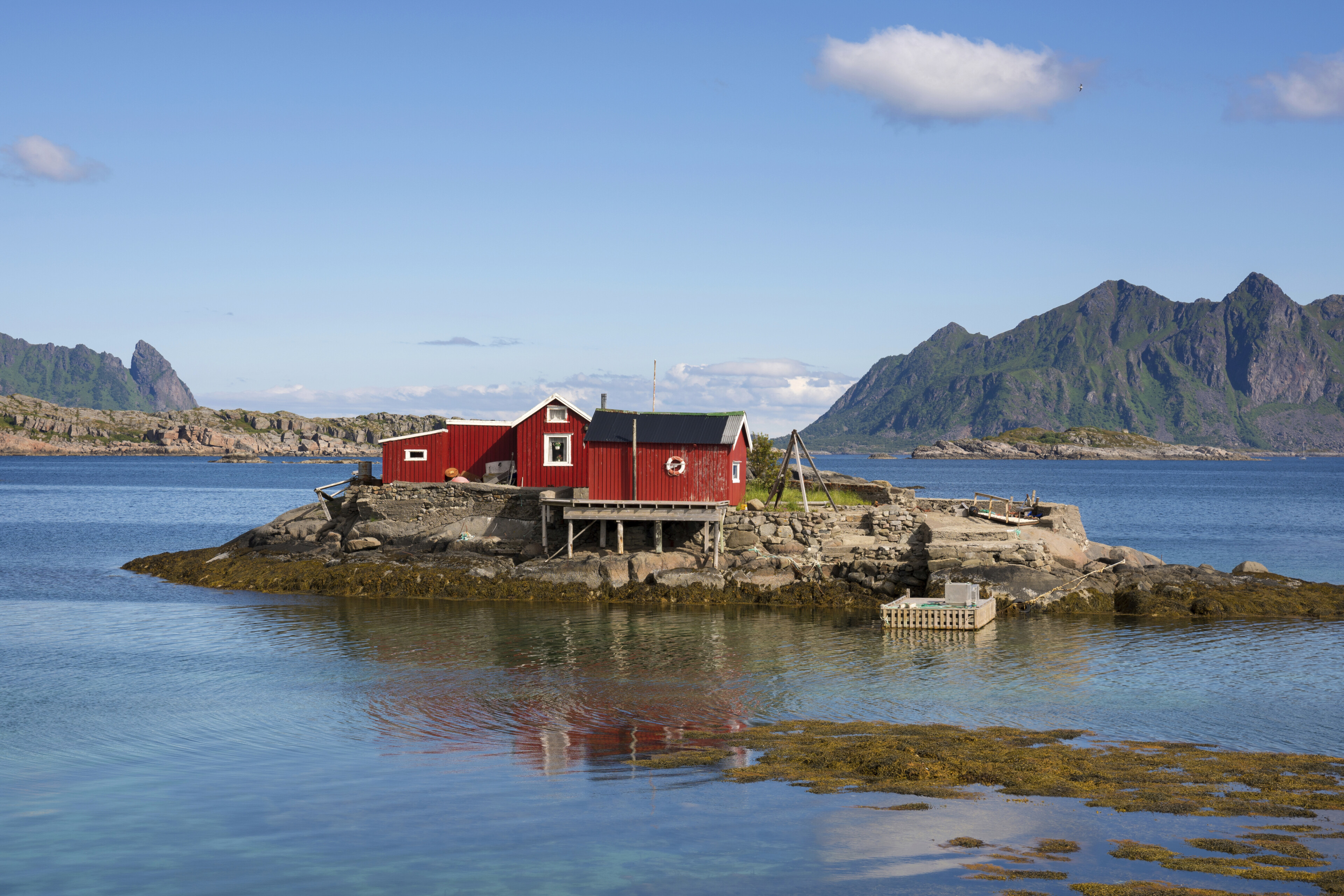 Traditionelles Haus auf Lofoten, Norwegen