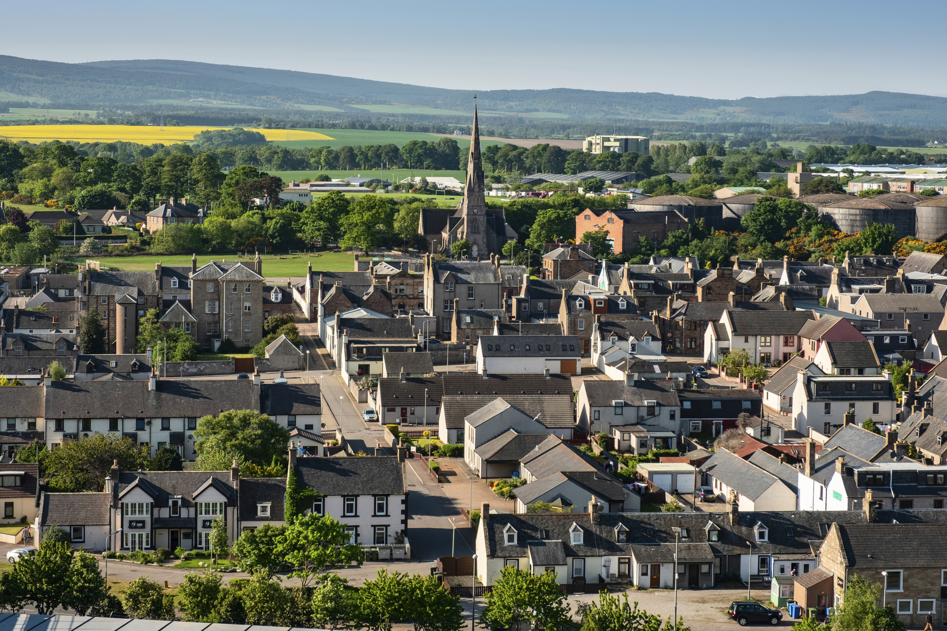 shutterstock 1147253270 schottland invergordon panoramajpg 3695550