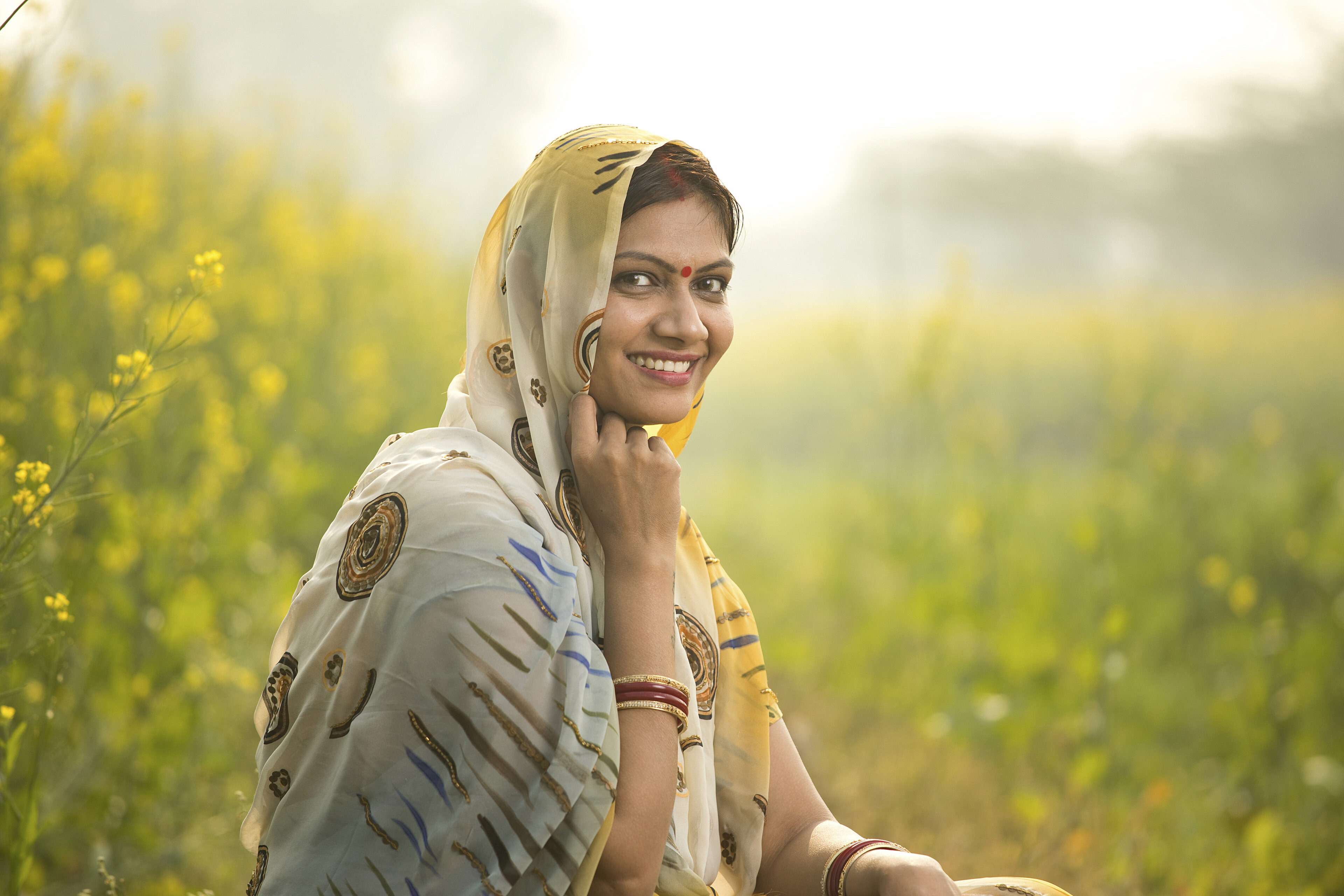shutterstock 1277677195 indien menschen frau traditionjpg 3840183