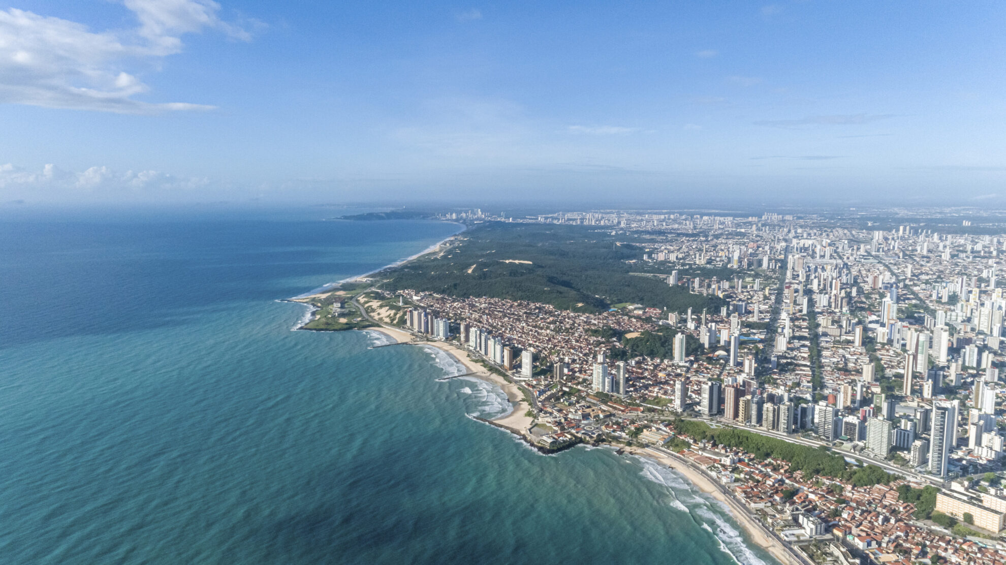 Luftaufnahme der Küste von Natal, Brasilien