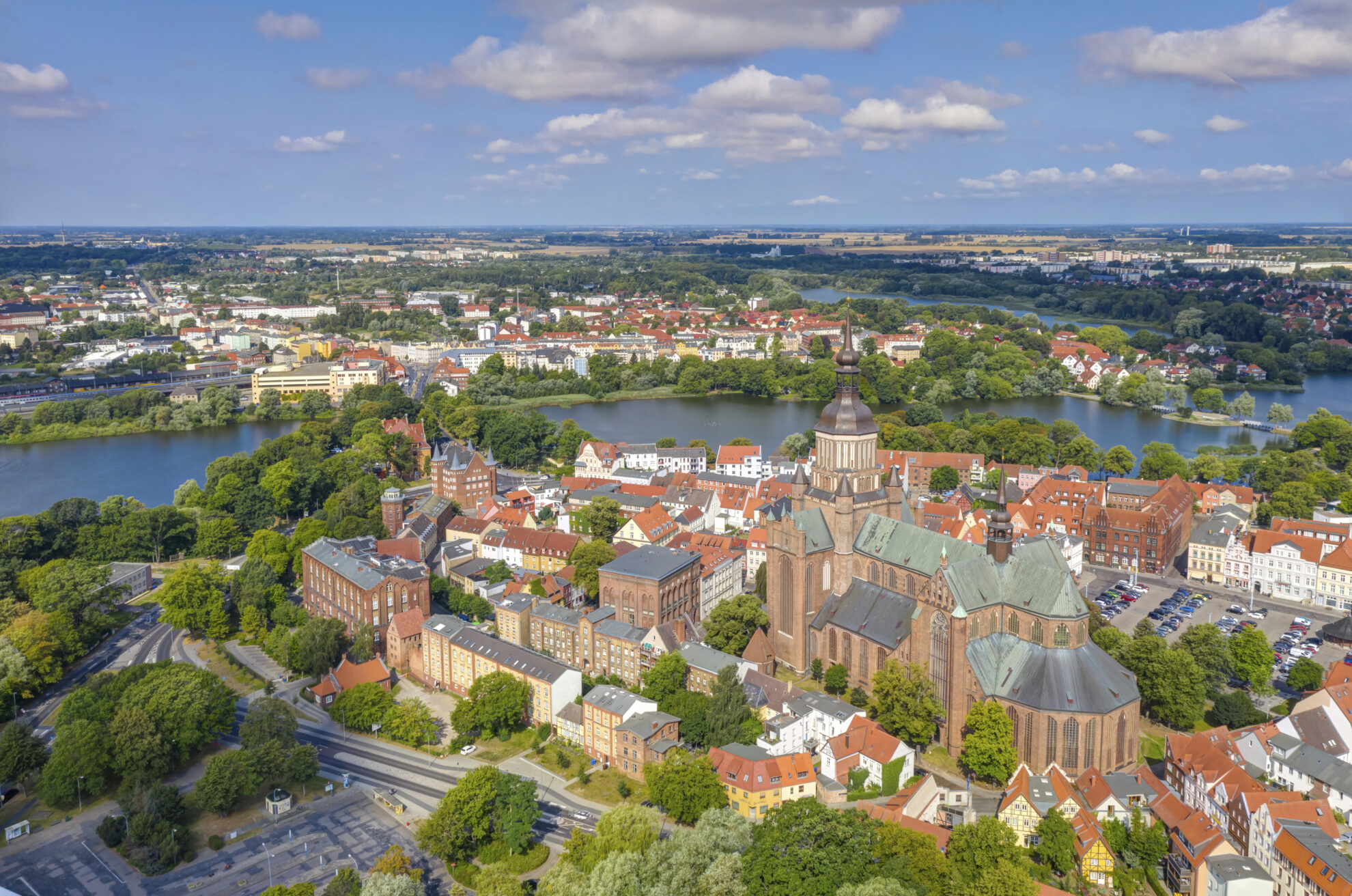 shutterstock 1491943625 deutschland stralsund luftansichtjpg 3722507