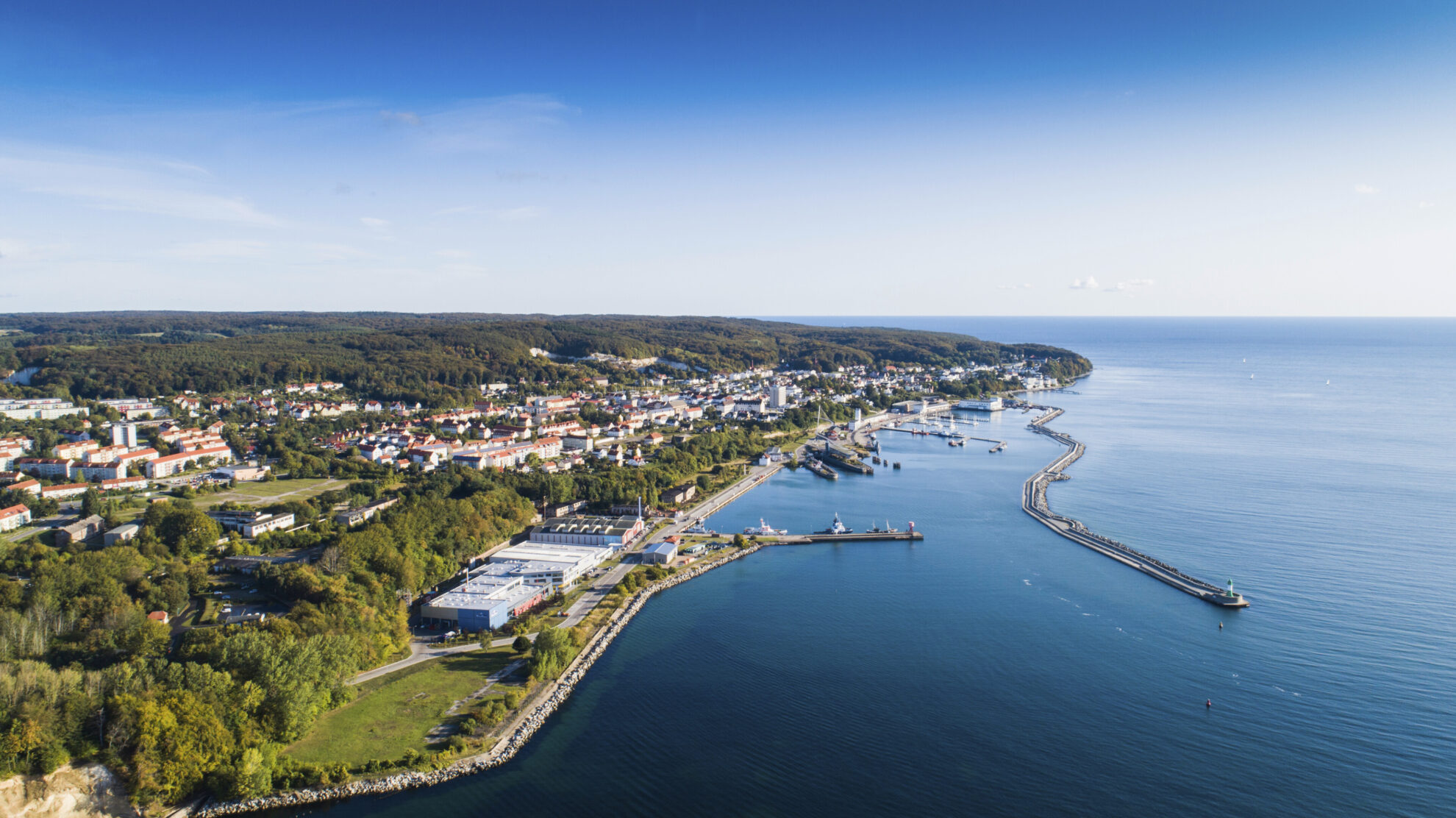 shutterstock 1540575962 deutschland sassnitz kueste luftansichtjpg 3695342