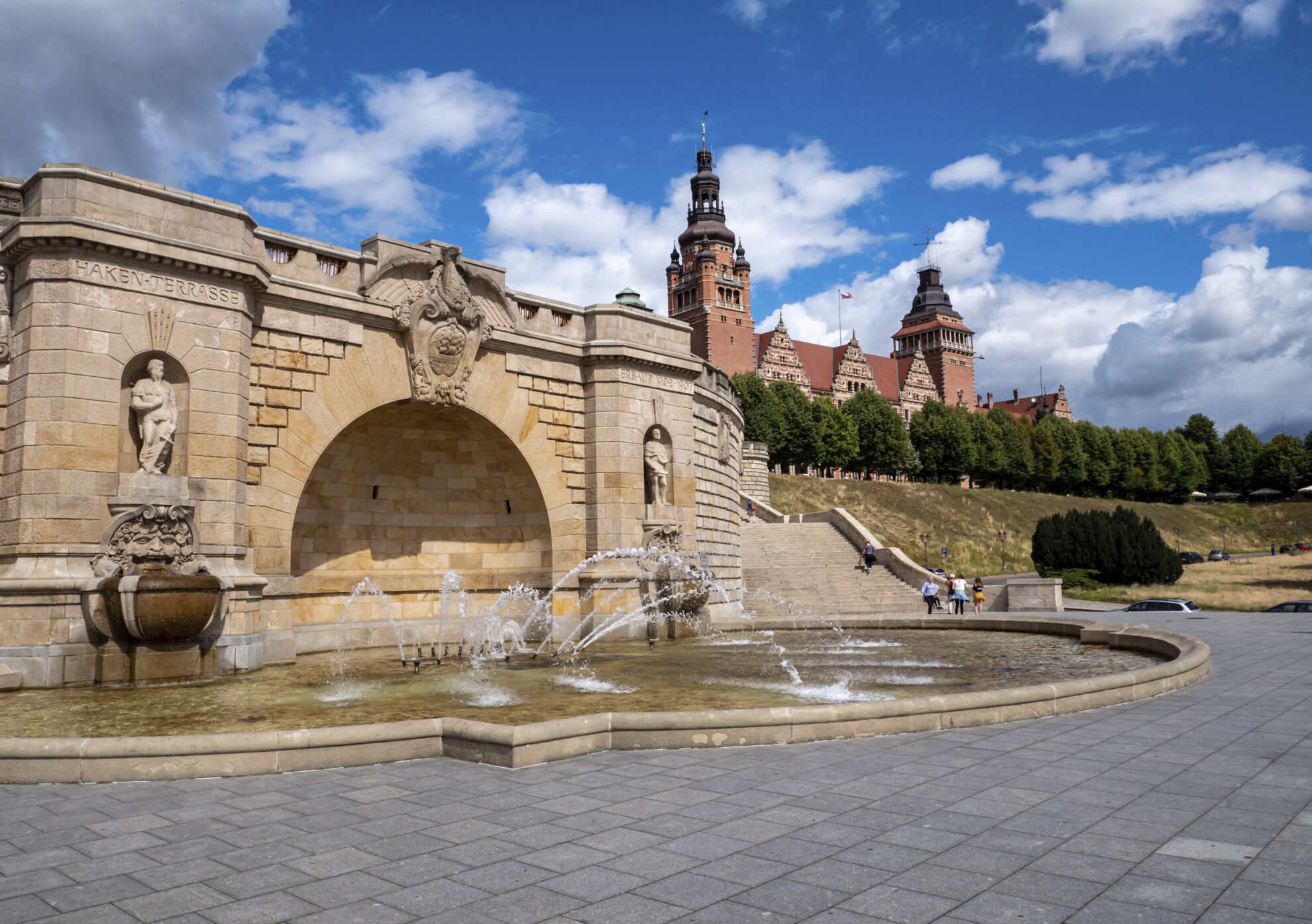 shutterstock 1799592373 polen stettin hakenterrassejpg 3722525