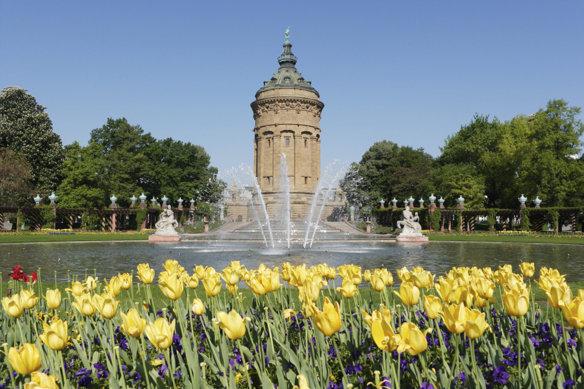 shutterstock 183776000 deutschland mannheim wasserturmjpg 3656660