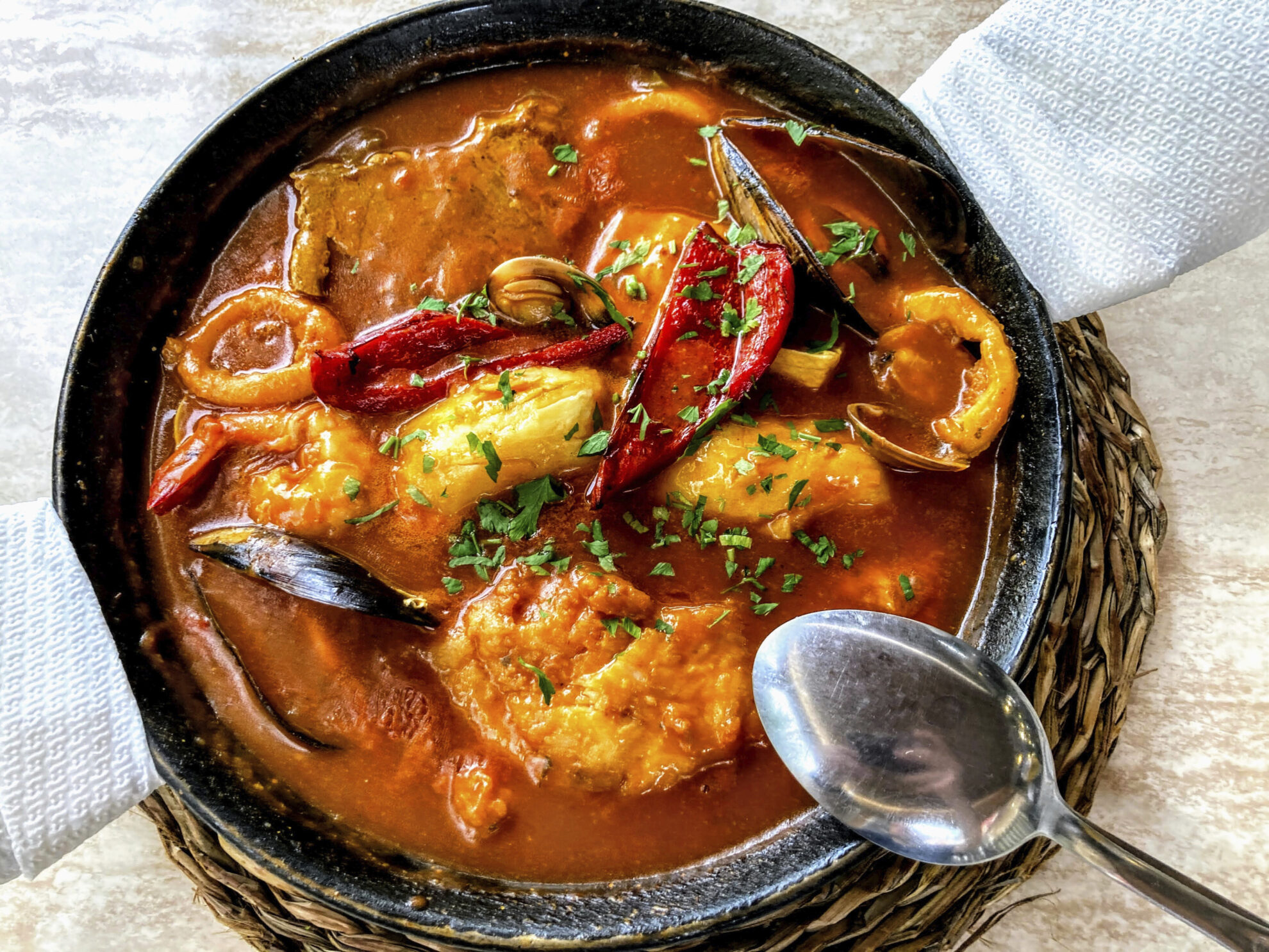 shutterstock 1887796492 spanien kanaren teneriffa lebensmittel essen traditionelljpg 3702785