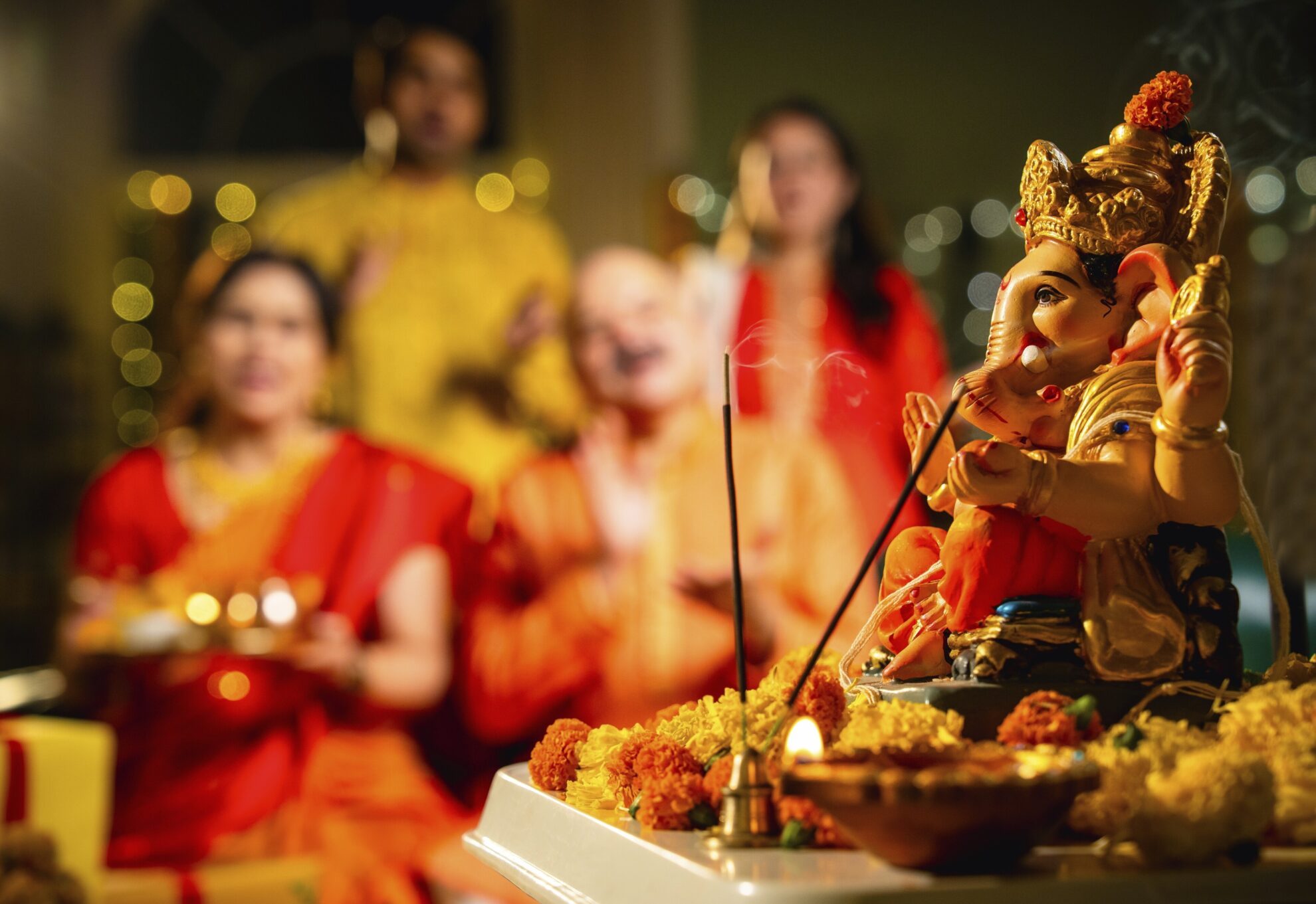 shutterstock 2624552247 indien menschen frau traditionjpg 3840534