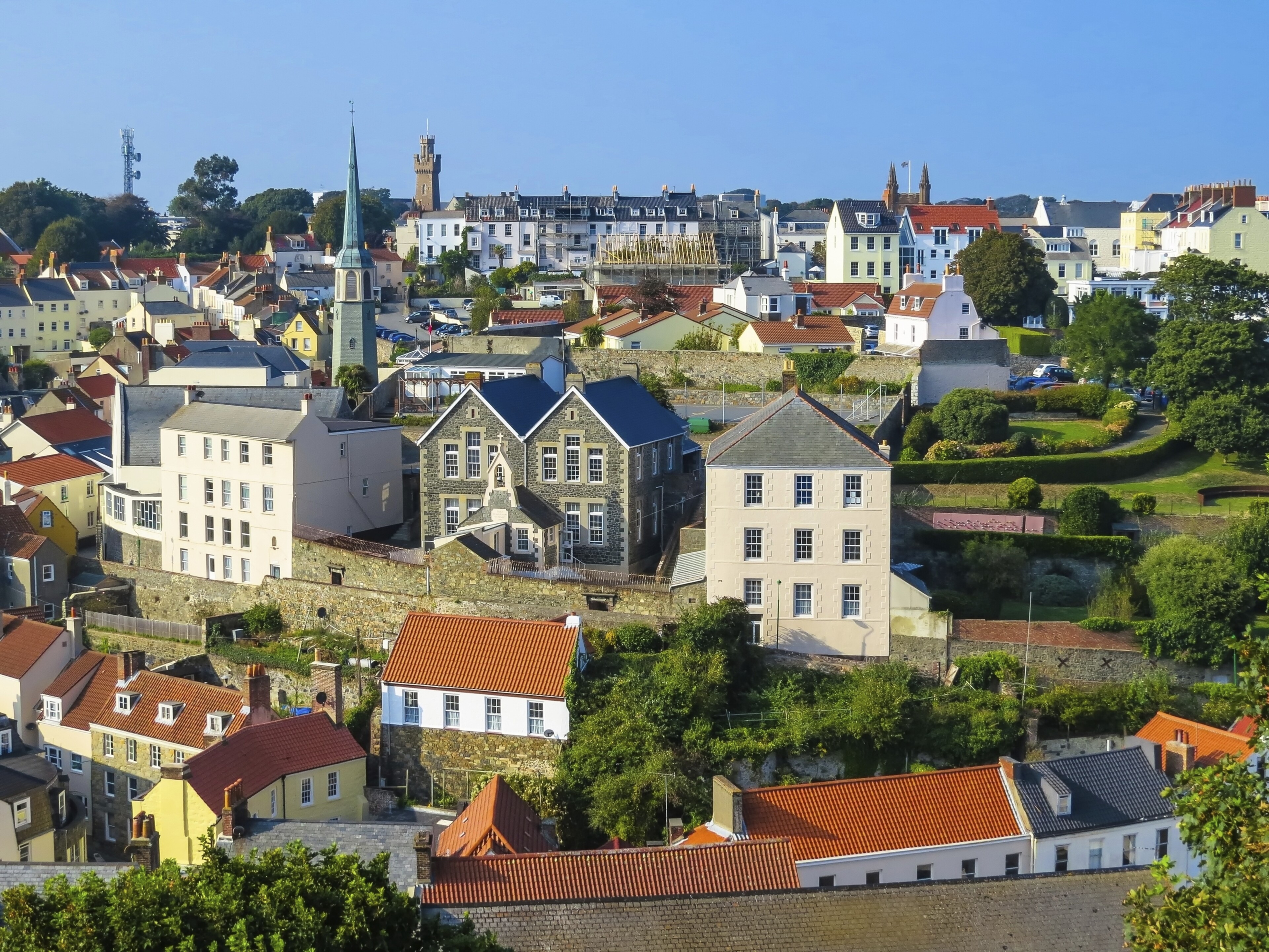 shutterstock 309552020 england insel guernsey saint peter port luftaufnahmejpg 3661131