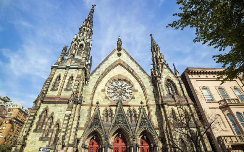 shutterstock 340415042 frankreich vernon kathedralejpg 3628522
