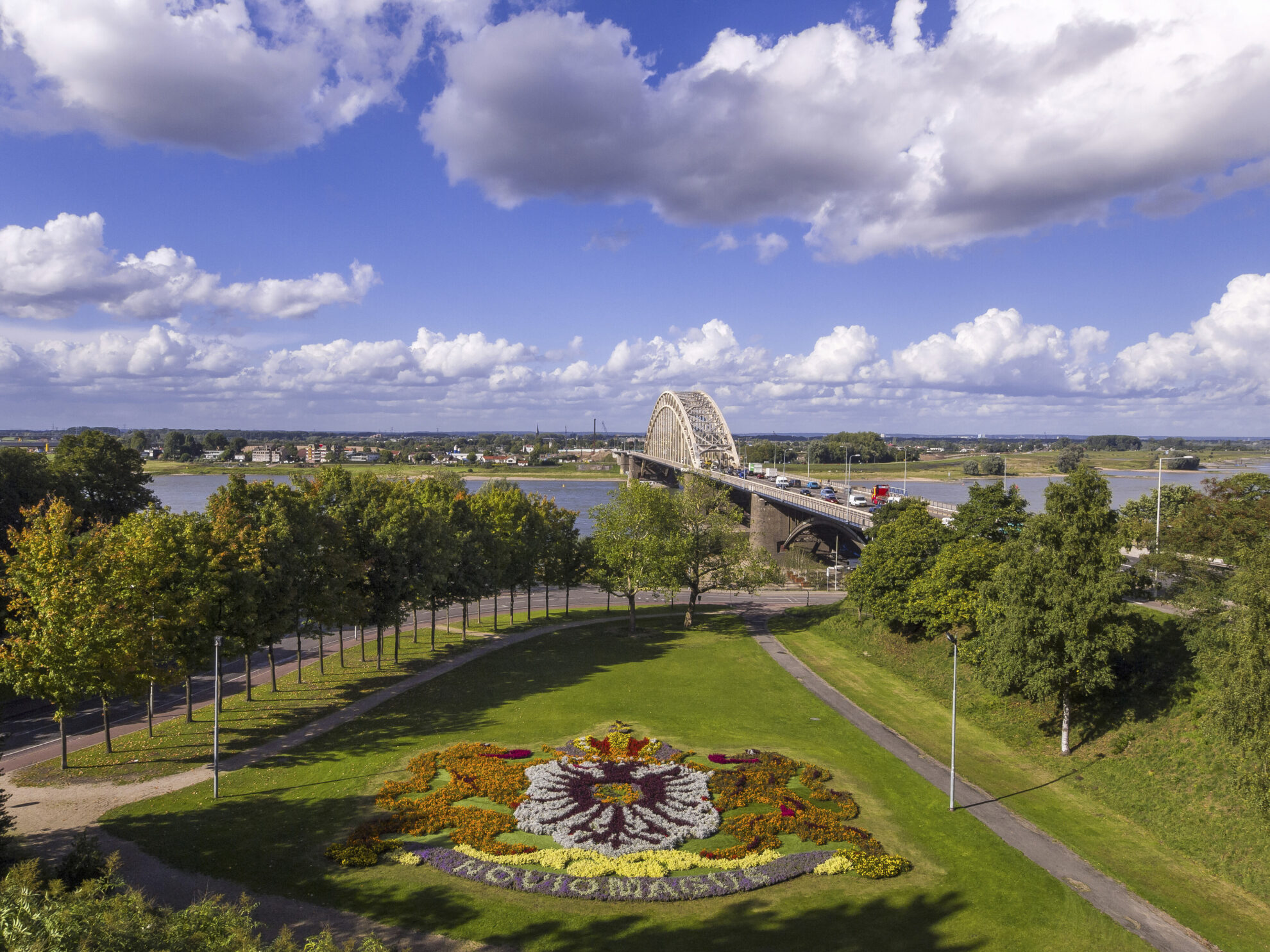 shutterstock 391039534 niederlande nimwegen brueckejpg 3654130