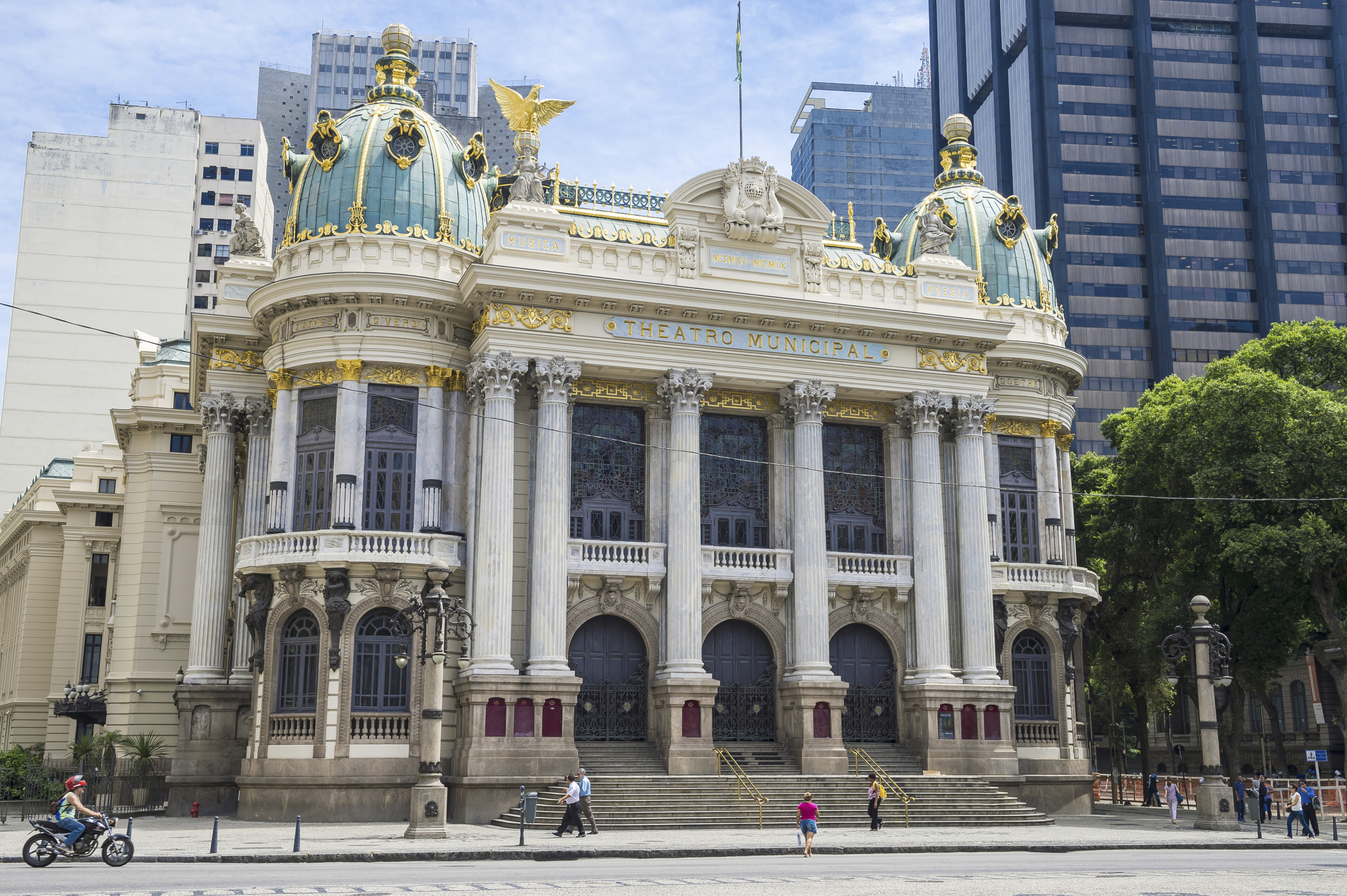 shutterstock 424892815 brasilien rio de janeiro teatro municipaljpg 3660056