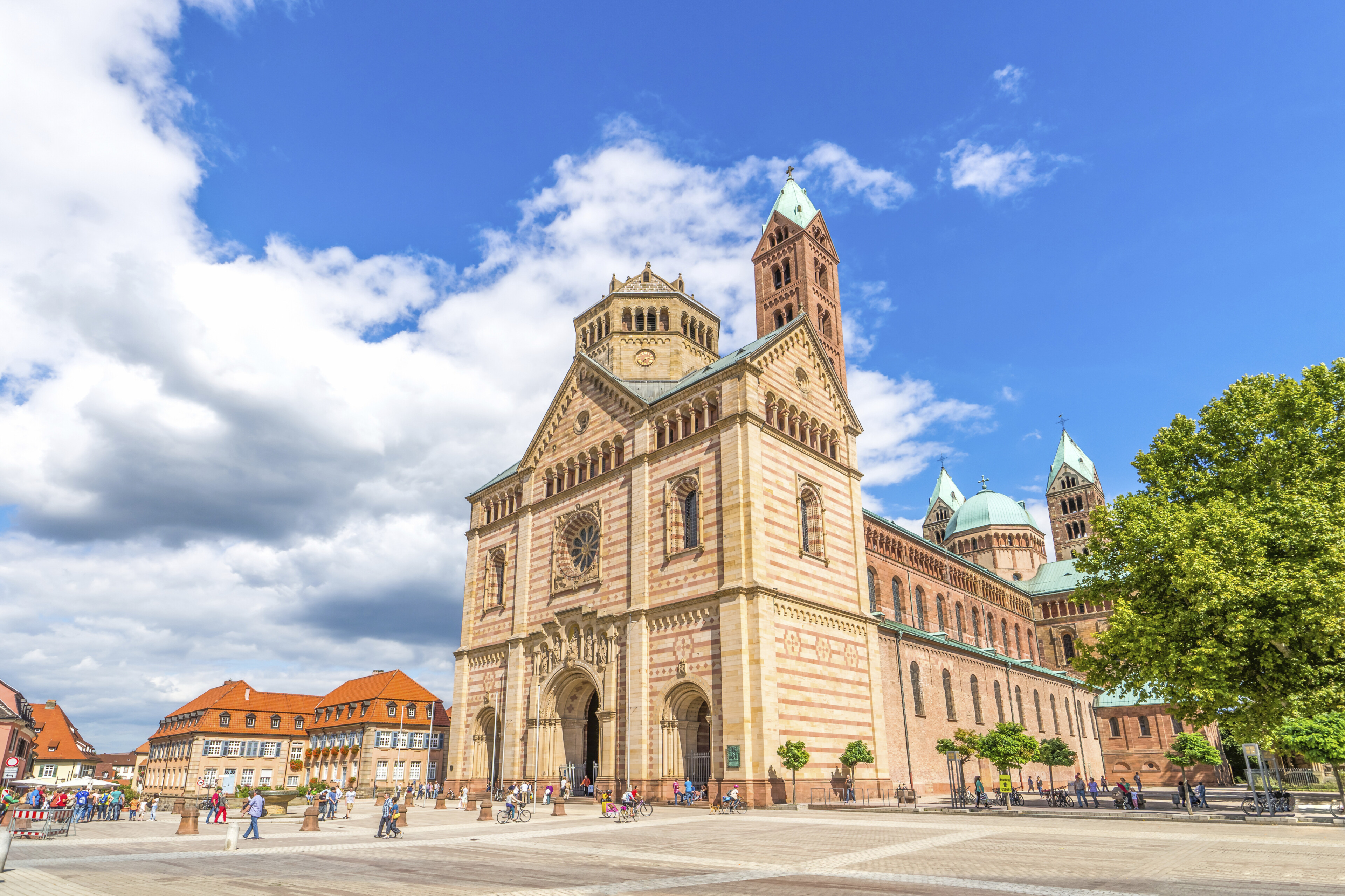 shutterstock 427638967 deutschland speyer kathedralejpg 3694483