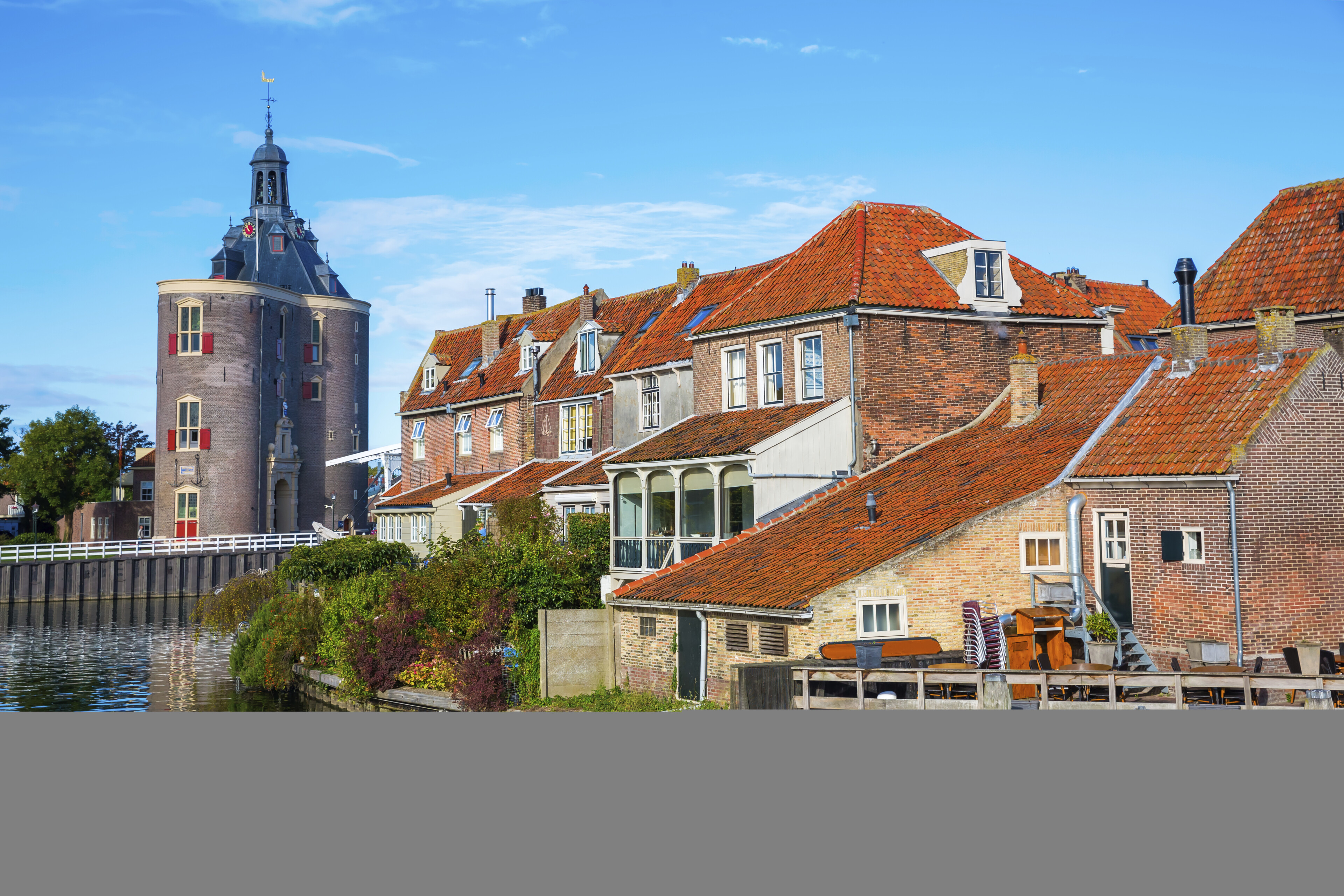shutterstock 506126731 niederlande enkhuizen fluss turmjpg 3630347