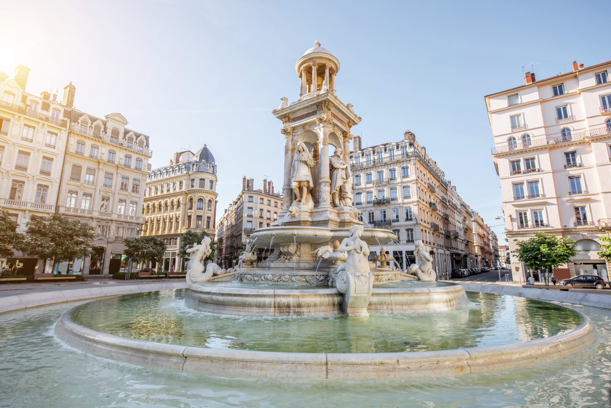 shutterstock 670146061 frankreich lyon platz des jacobinsjpg 3675322