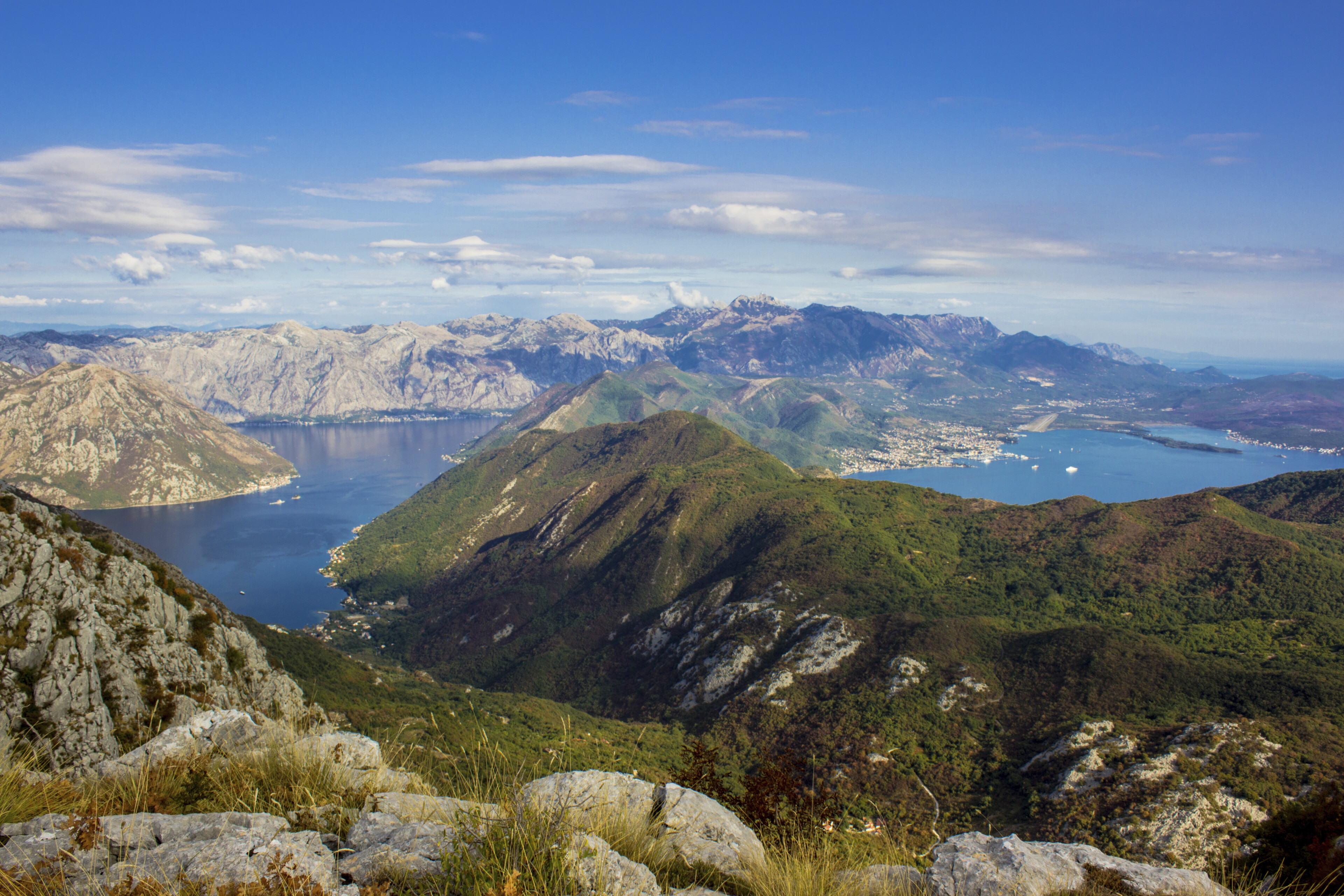 shutterstock 788606920 montenegro kotor kueste berge landschaft luftansichtjpg 3671314