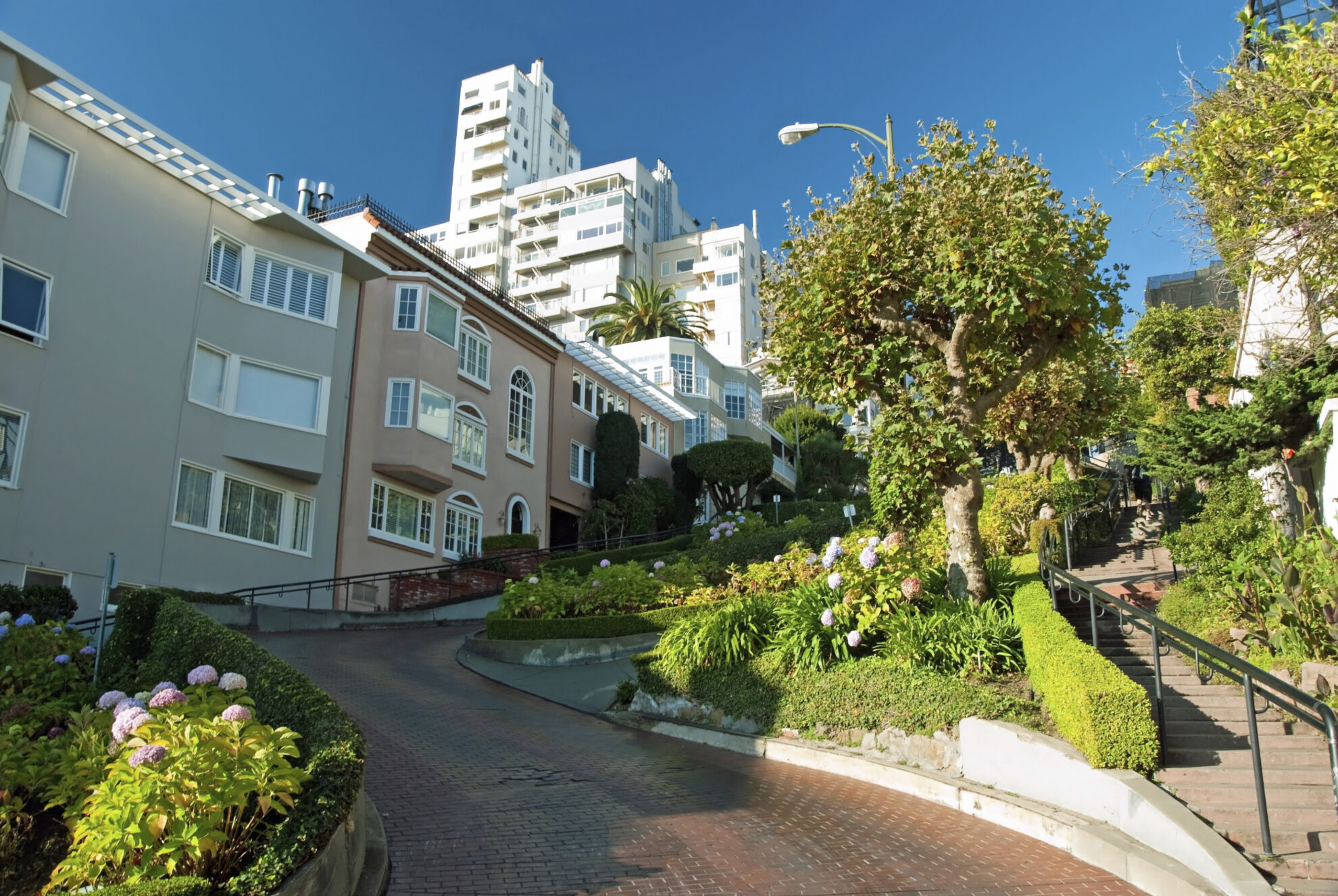 Lombard Street auf dem Russian Hill in San Francisco, USA